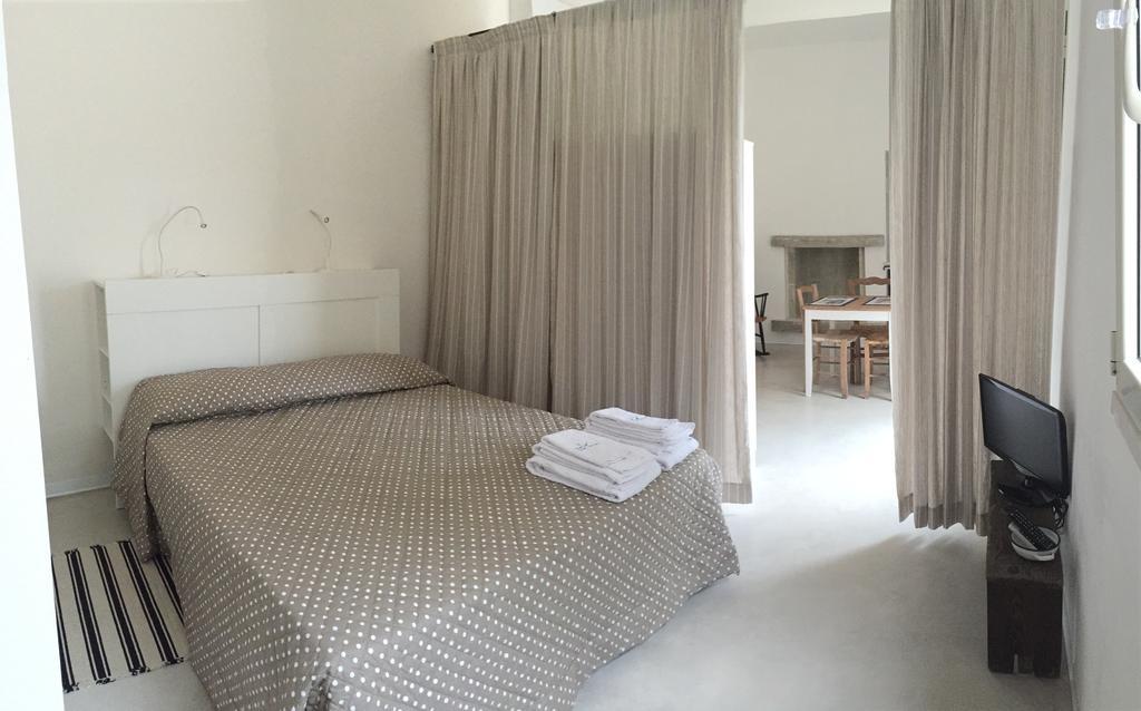 Tenuta Sant'Andrea Giuggianello Стая снимка