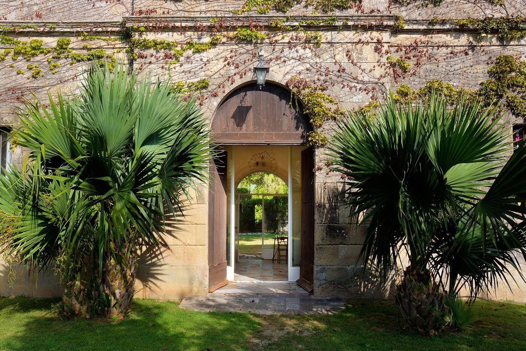 Tenuta Sant'Andrea Giuggianello Екстериор снимка